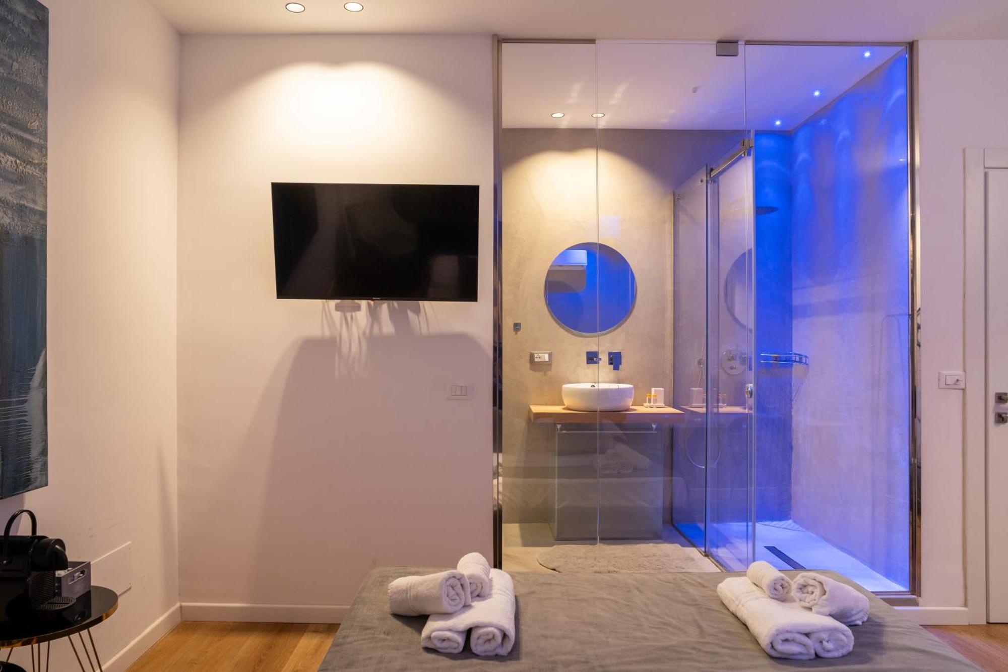 Four Luxury Suite Palermo Esterno foto