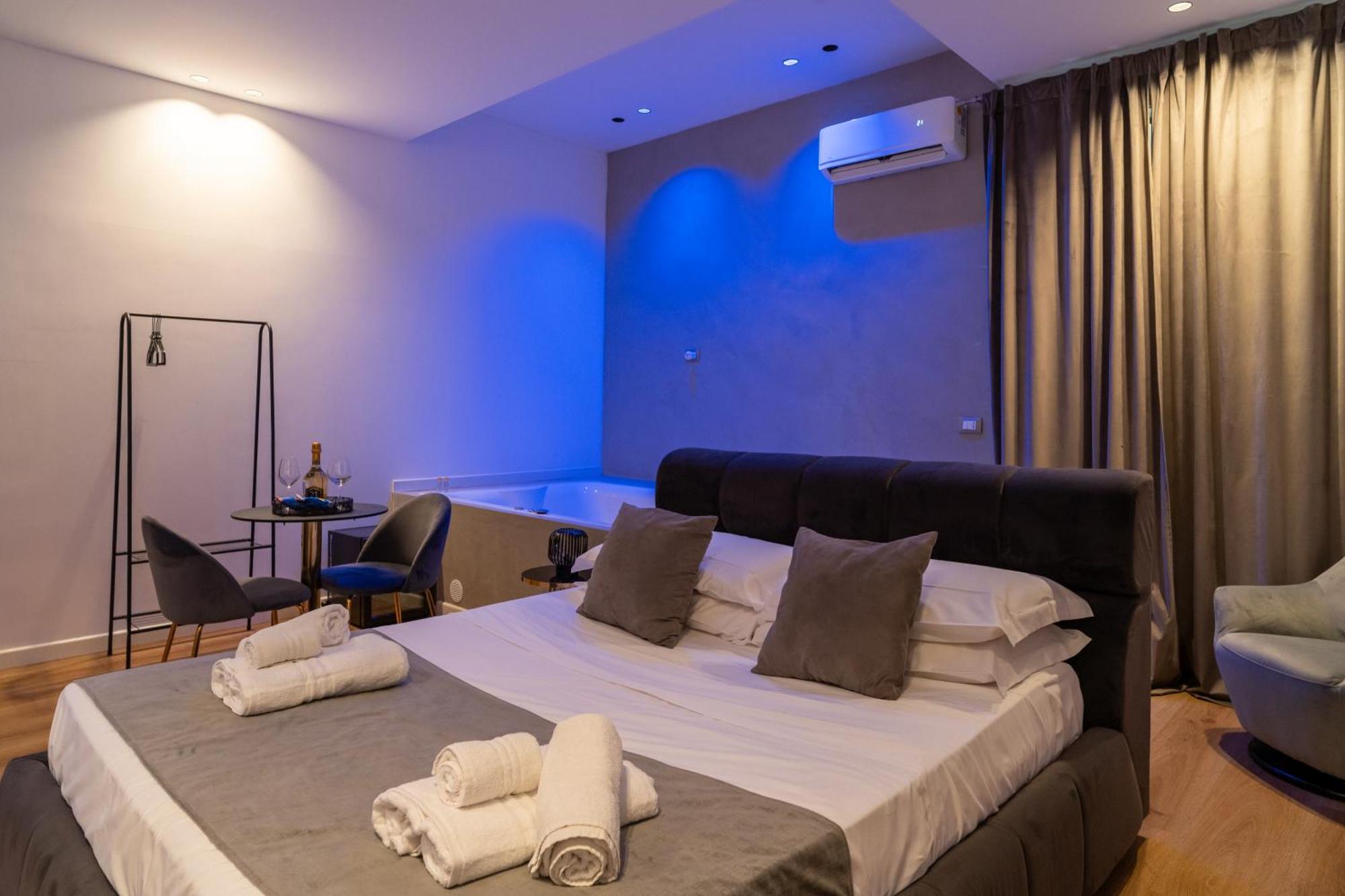 Four Luxury Suite Palermo Esterno foto