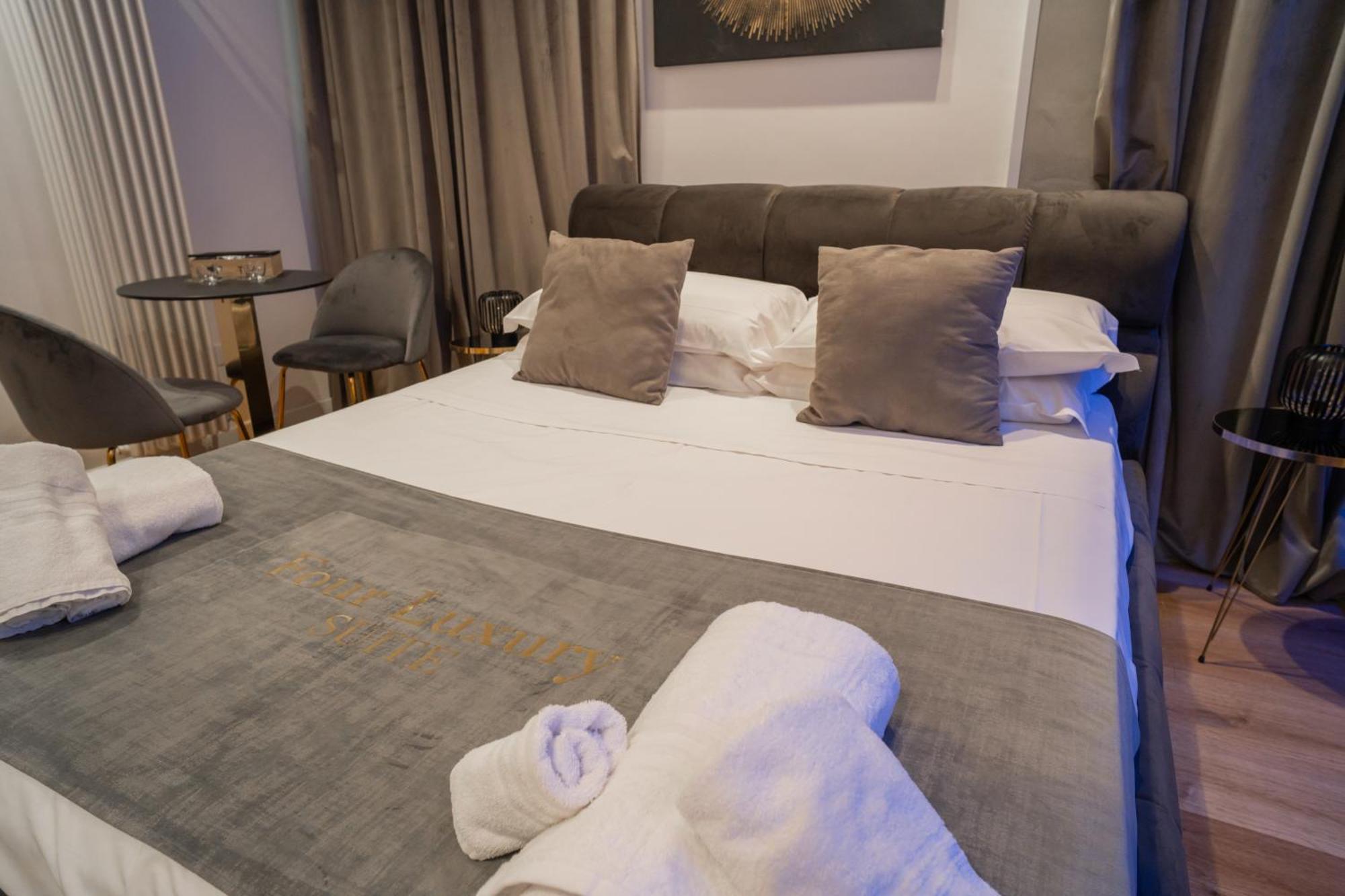 Four Luxury Suite Palermo Esterno foto