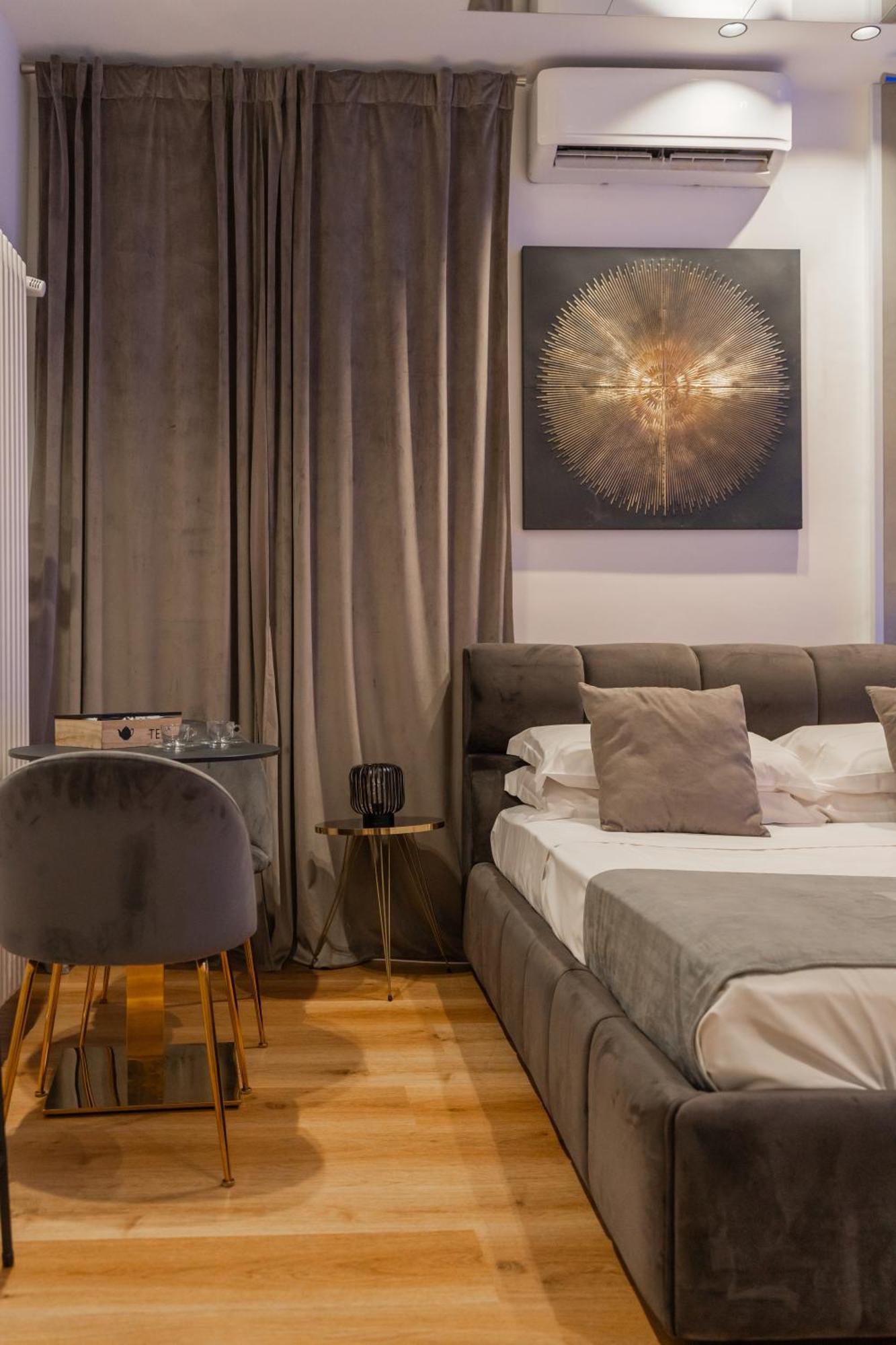 Four Luxury Suite Palermo Esterno foto