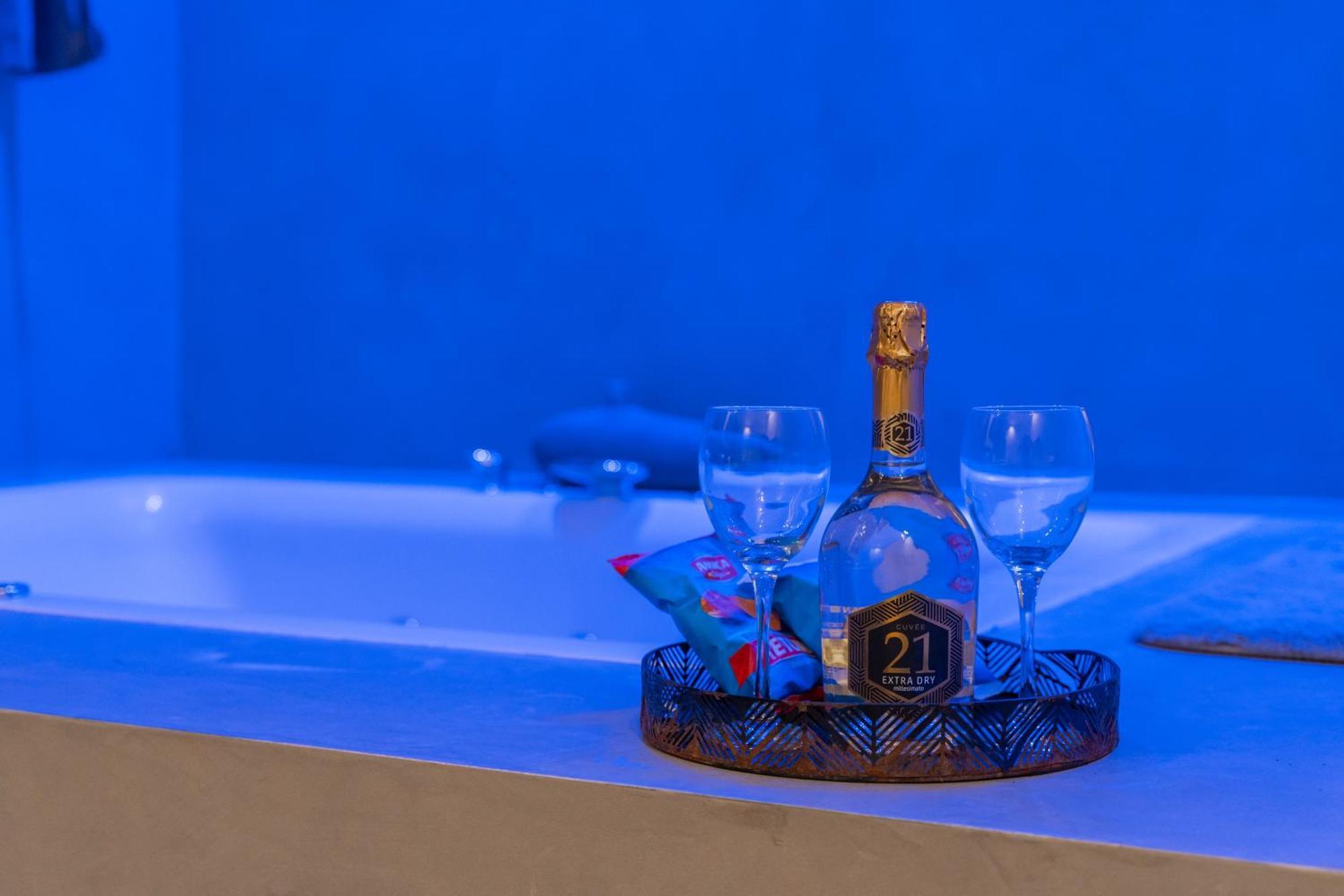 Four Luxury Suite Palermo Esterno foto