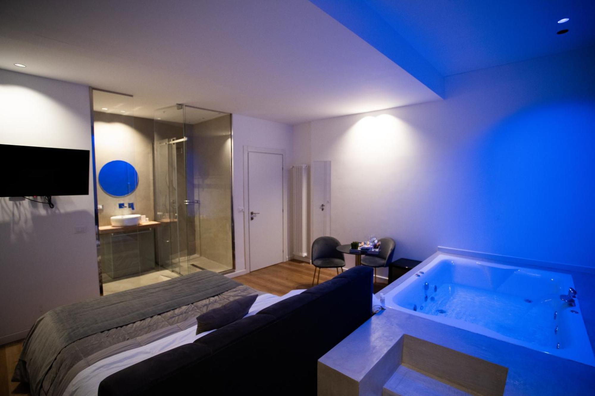 Four Luxury Suite Palermo Esterno foto